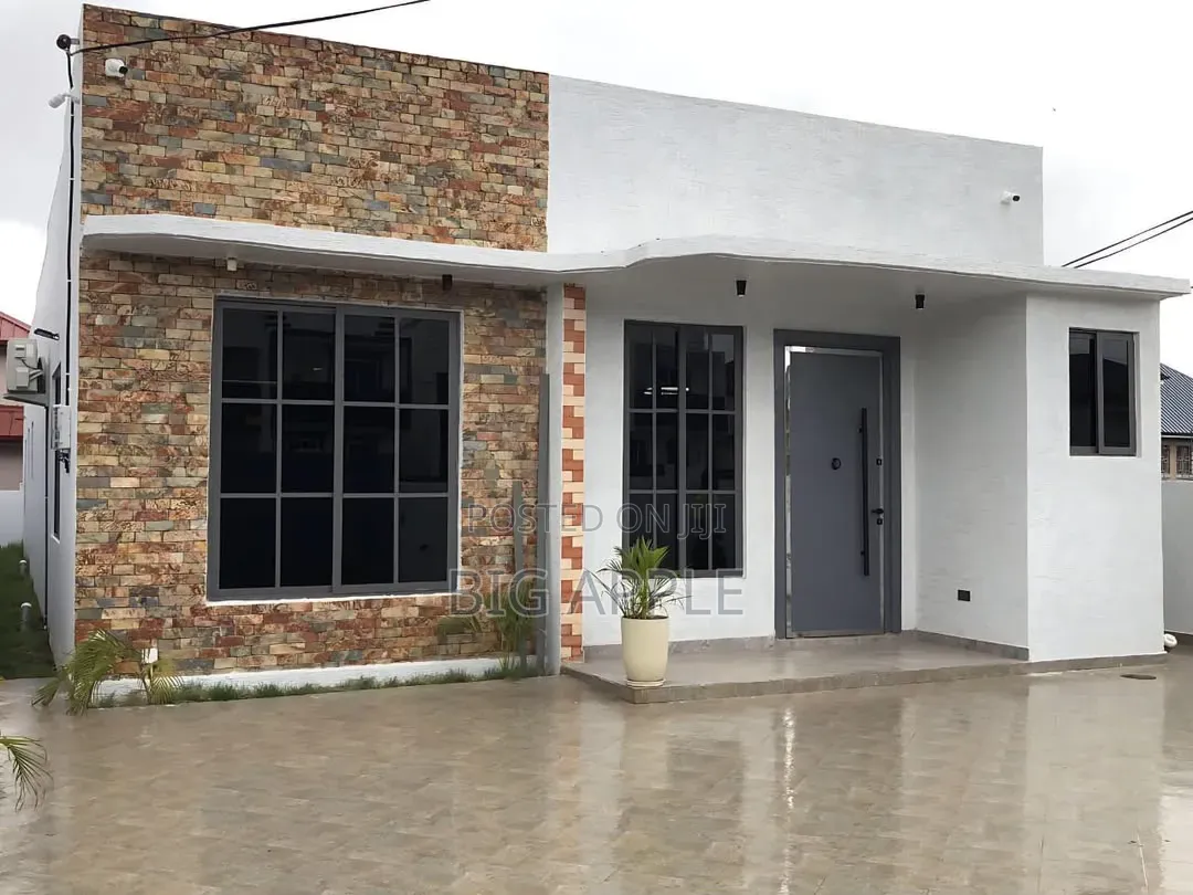 3bdrm House in Lakeside Estate for sale