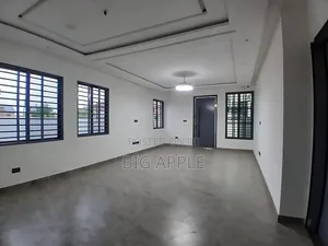 3bdrm House in Lakeside Estate for sale