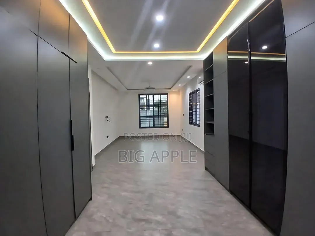 3bdrm House in Lakeside Estate for sale