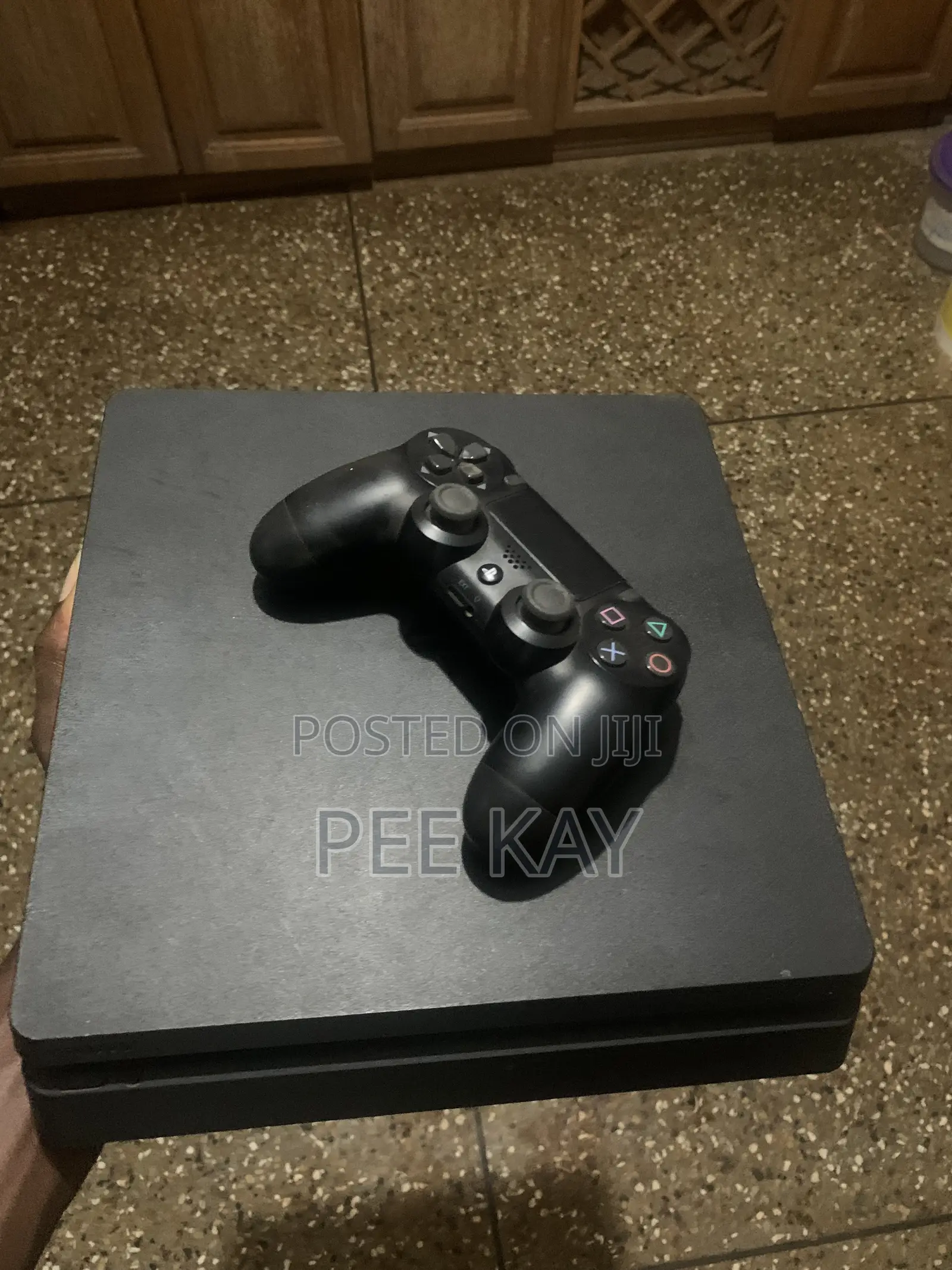 Ps4 Slim 500 Available