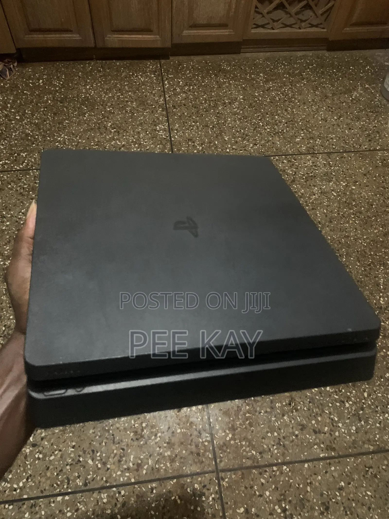 Ps4 Slim 500 Available