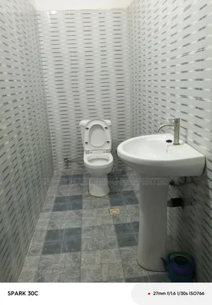 14bdrm House in Opah After 3, Amasaman for sale