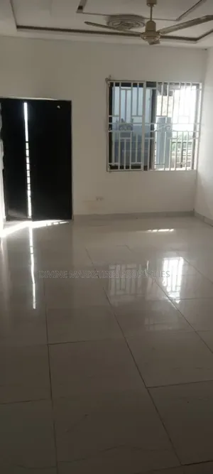 11bdrm House in Top Base for sale