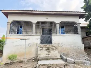 2bdrm House in Sokoban Ampayoo, Kumasi Metropolitan for sale