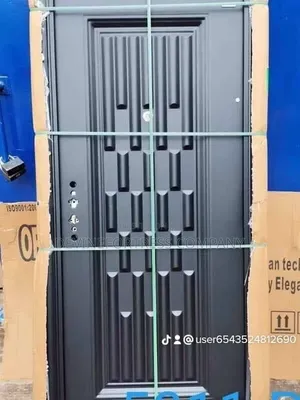 High Quality Sed Black Rough Door Available in One N Half