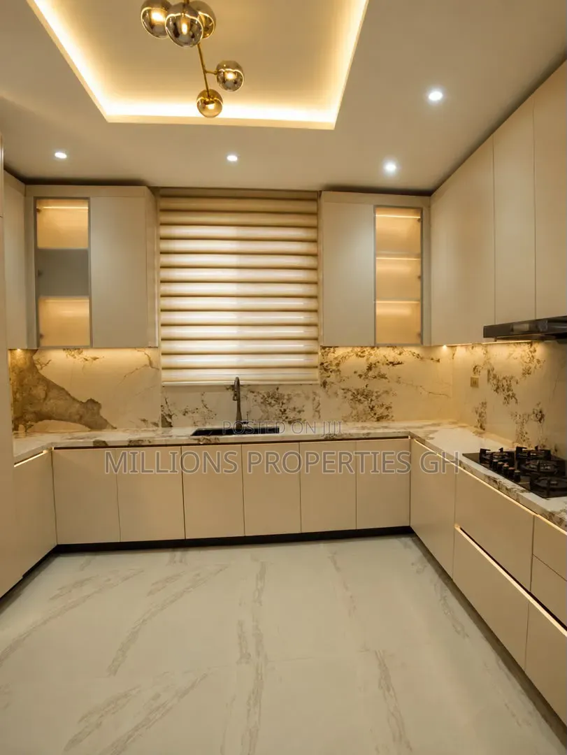 Furnished 4bdrm House in Millions Properties, Kumasi Metropolitan