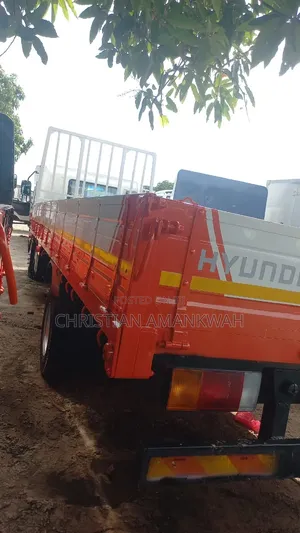 Hyundai 5 Ton