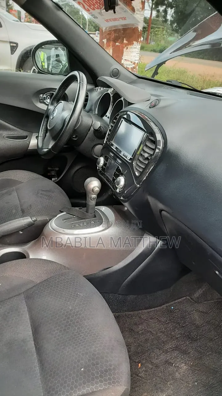 Nissan Juke 2011 Black
