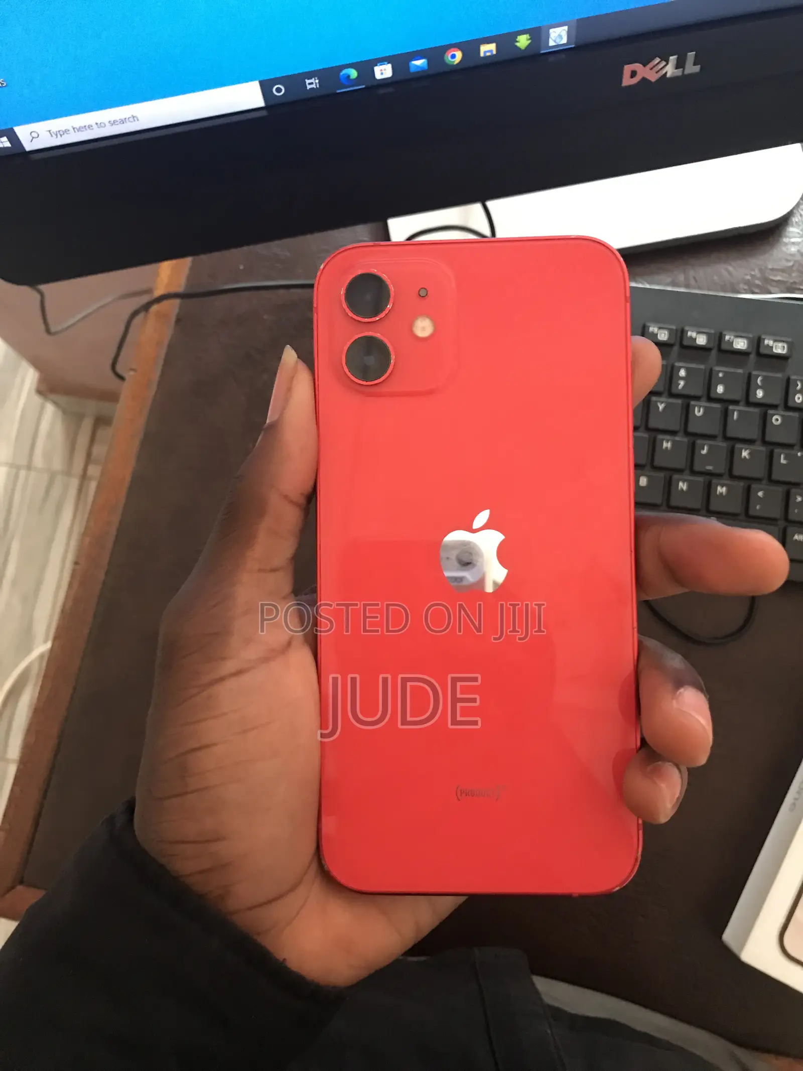 Apple iPhone 12 64 GB Red