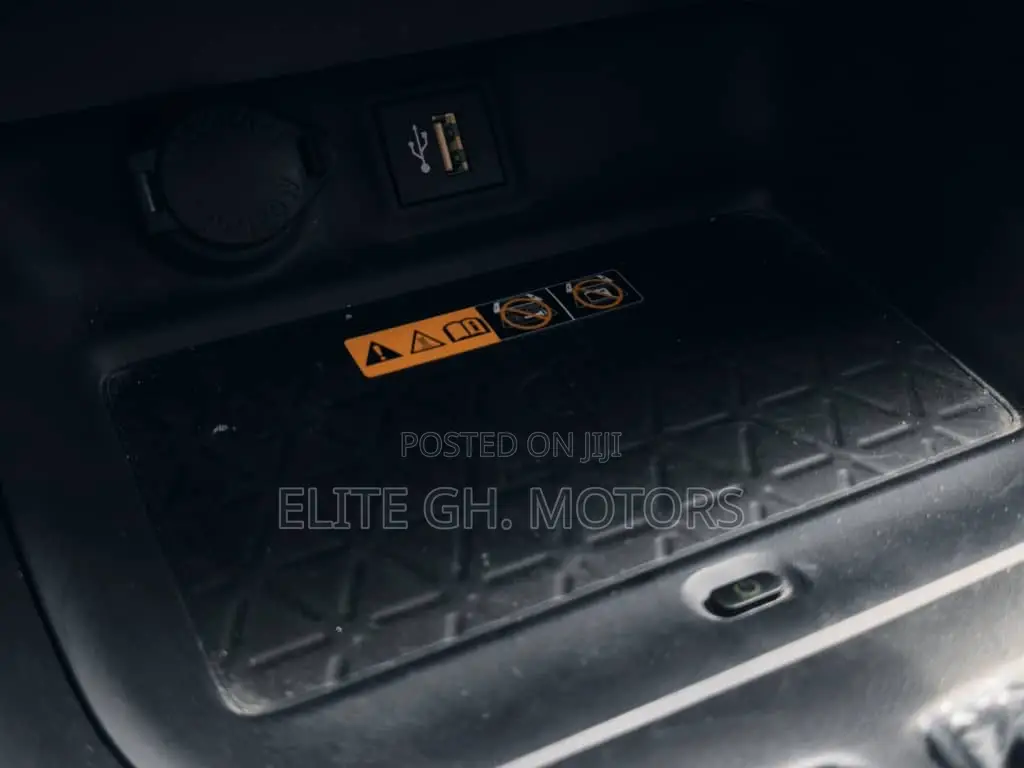 Toyota RAV4 2023 Black