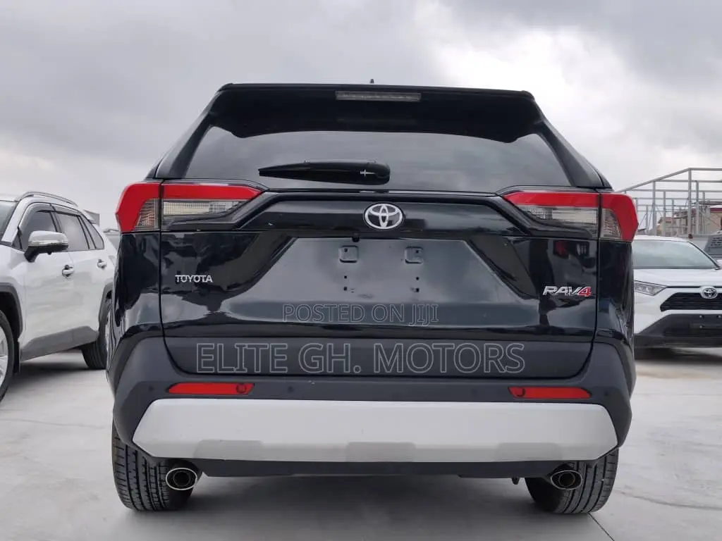 Toyota RAV4 2023 Black
