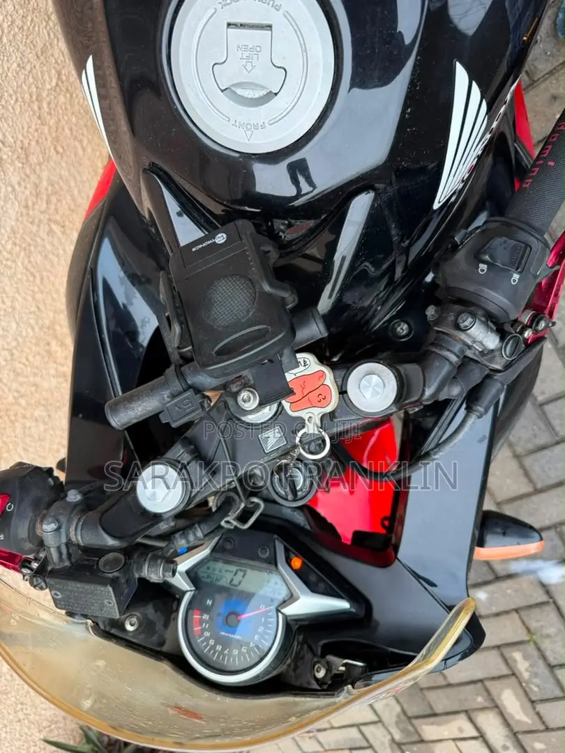 Honda CBR 2018 Red