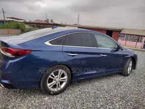 Hyundai Sonata 2018 Blue