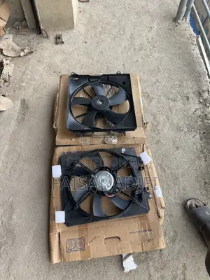 Honda CR-v 17 Radiator a/C Fan