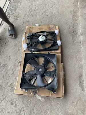 Honda CR-v 17 Radiator a/C Fan