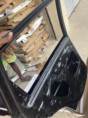 CR-v 23 Back Door