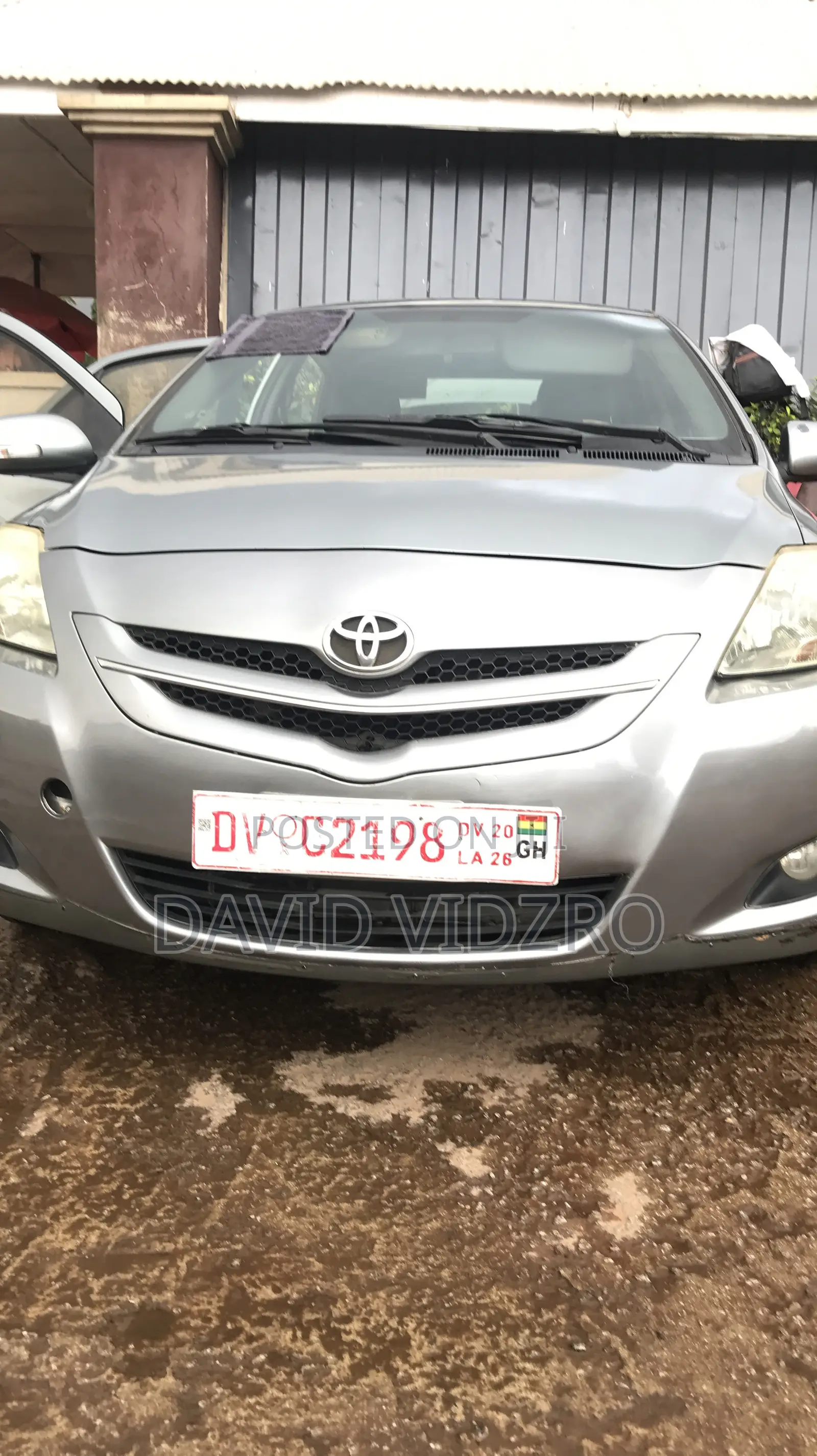 Toyota Yaris 2009 Silver