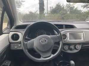 Toyota Vitz 2014 Gray