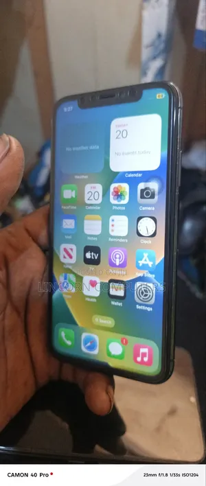 Apple iPhone X 64 GB Black