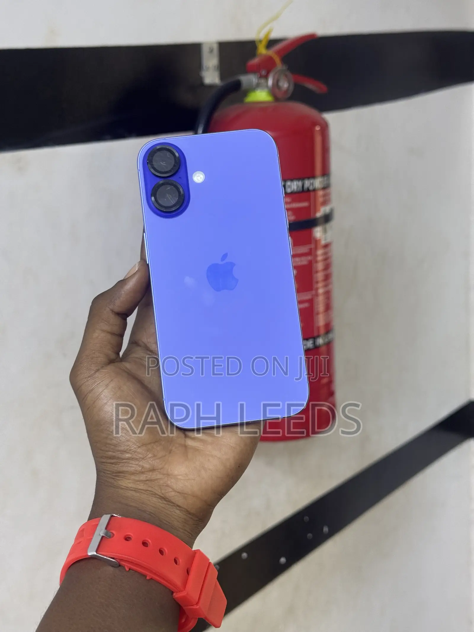 New Apple iPhone 16 128 GB Blue