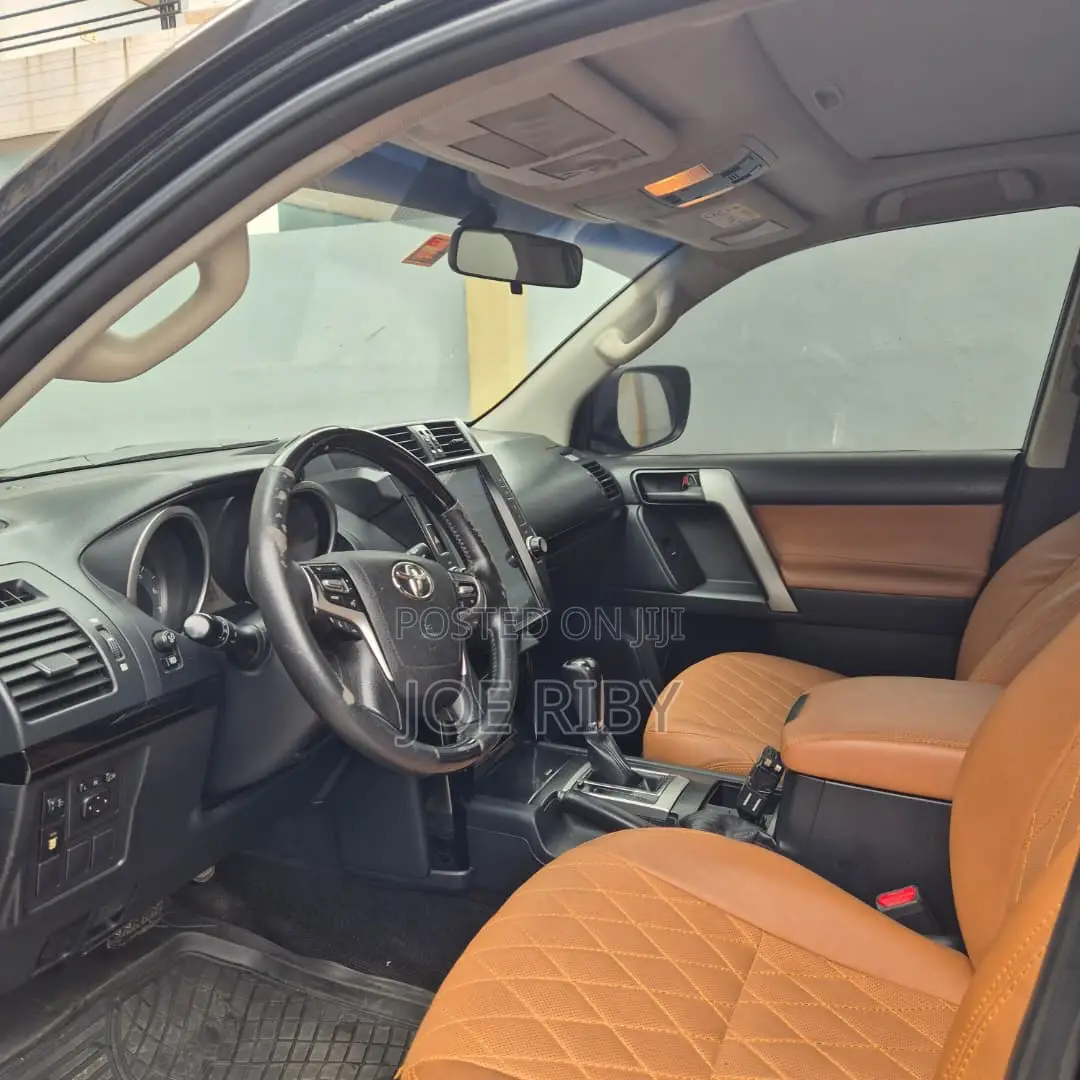 Toyota Land Cruiser Prado 2.7 2017 Black