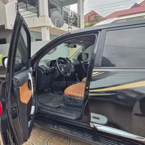 Toyota Land Cruiser Prado 2.7 2017 Black