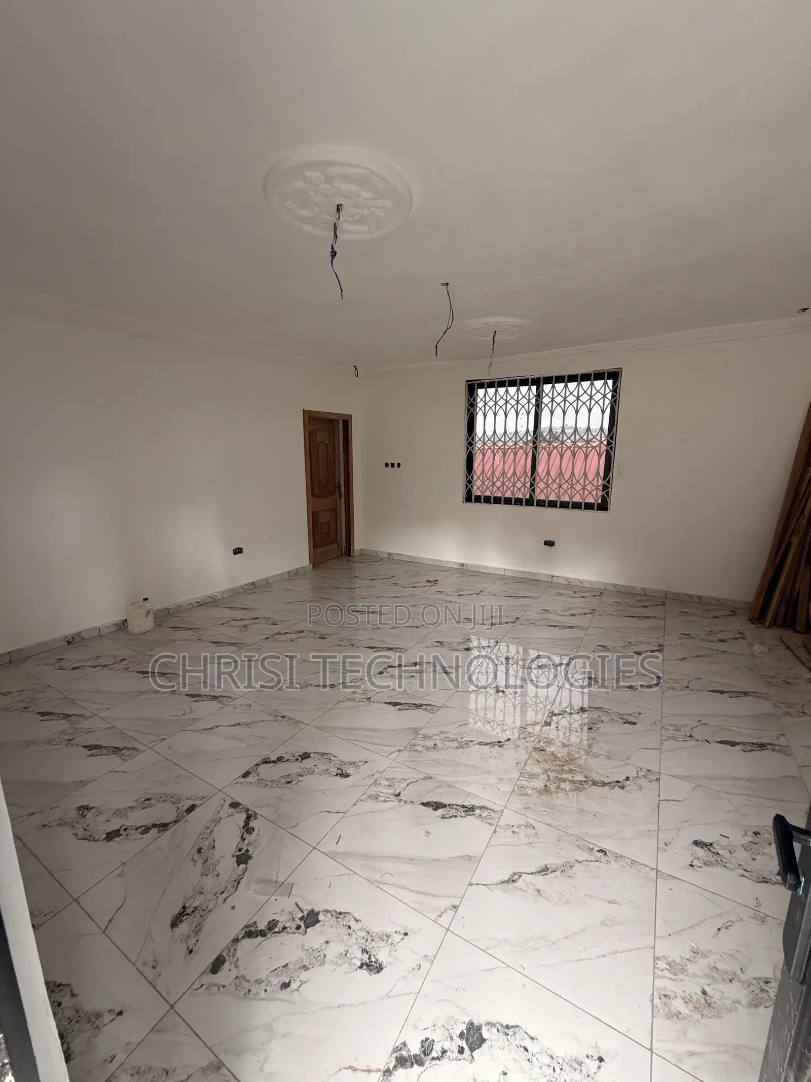 2bdrm Apartment in Franko Estate, Ofankor for rent
