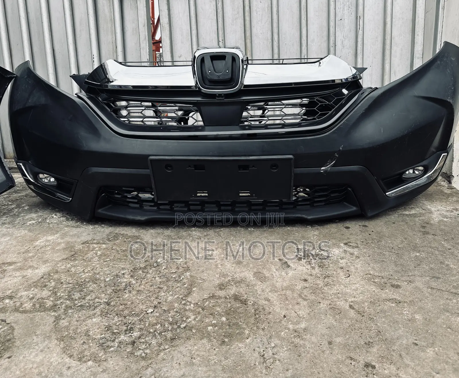 Honda CR-V 2017-2018 Front Bumper Complete Available