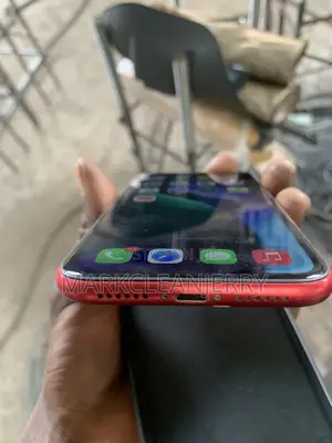 Apple iPhone 11 128 GB Red