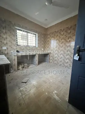 2bdrm Apartment in Burma Camp for rent