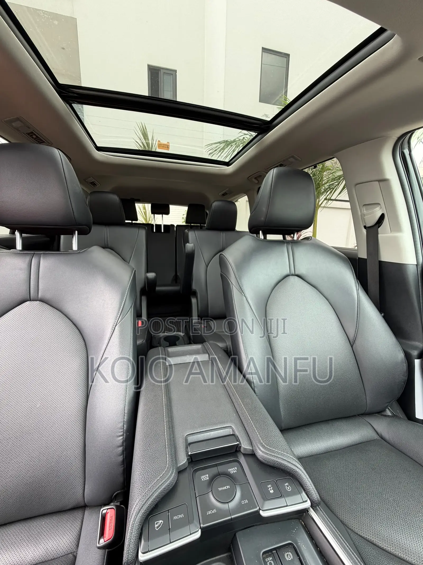 Toyota Highlander XLE AWD 2024 Black