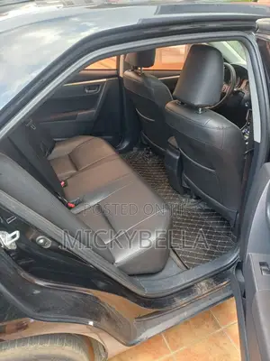 Toyota Lexcen 2018 Blue