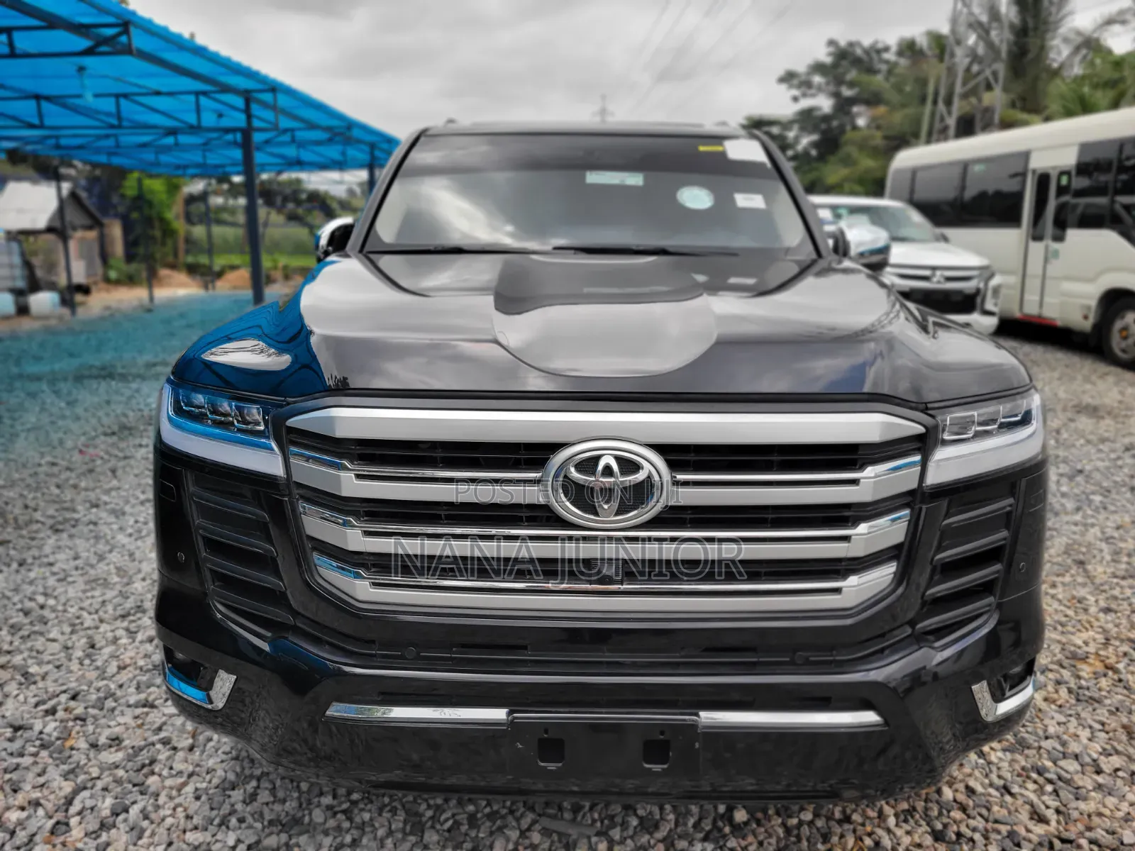 Toyota Land Cruiser 2022 Black