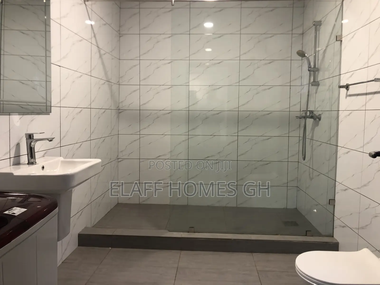Furnished 1bdrm Apartment in Elaffhomesgh, American House for rent