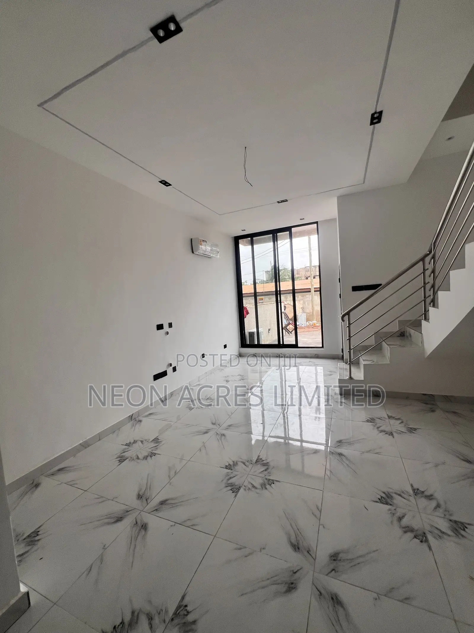 3bdrm House in Crystal Park, East Legon for sale