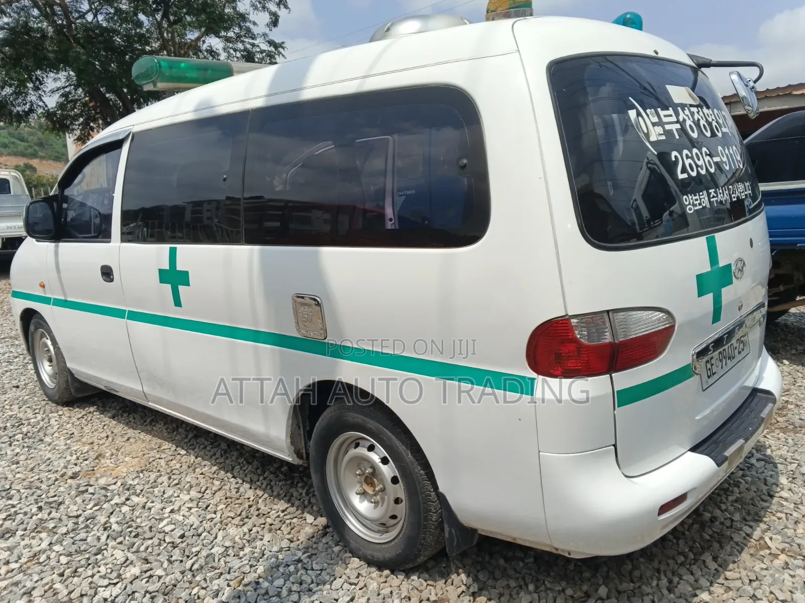 Hyundai H-100 2001 White
