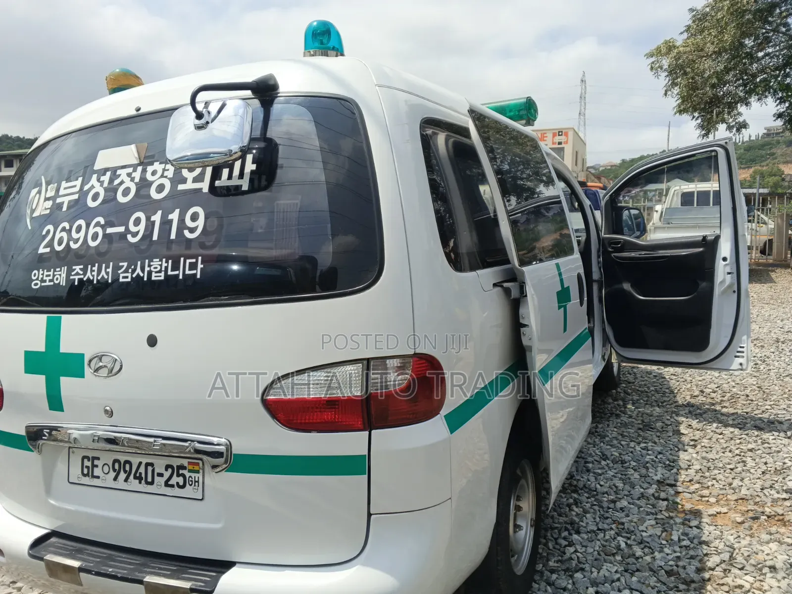 Hyundai H-100 2001 White