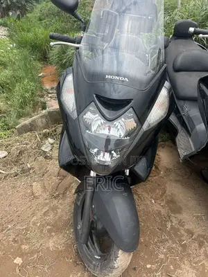 Honda 2018 Black