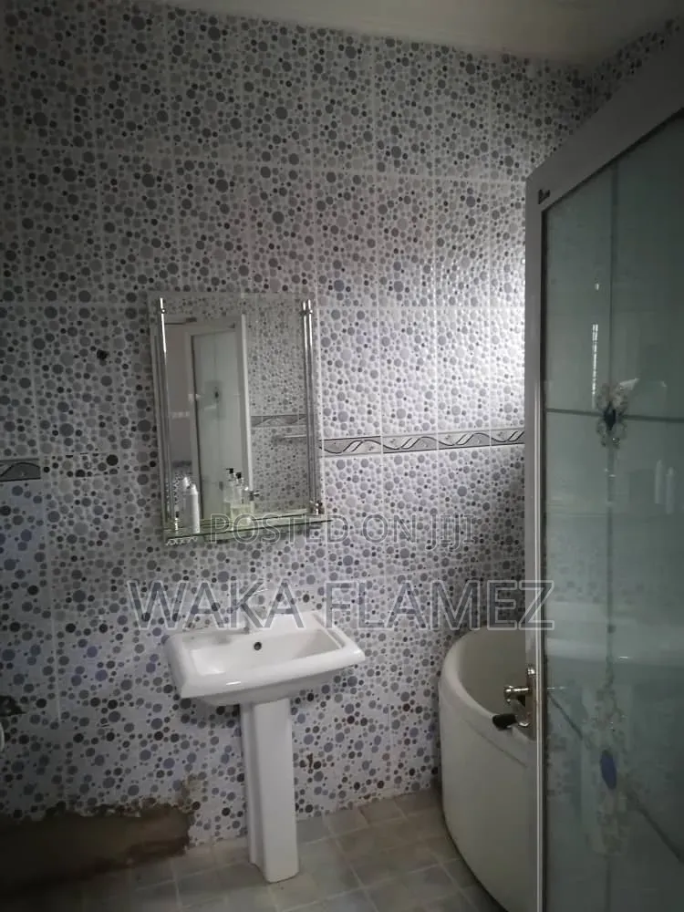 4bdrm House in Mecedonia City, Amasaman for sale