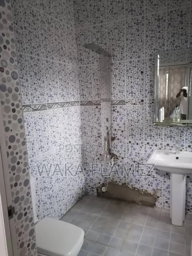 4bdrm House in Mecedonia City, Amasaman for sale