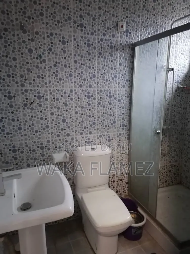 4bdrm House in Mecedonia City, Amasaman for sale