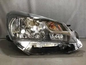 Toyota Vitz 2017 Headlights