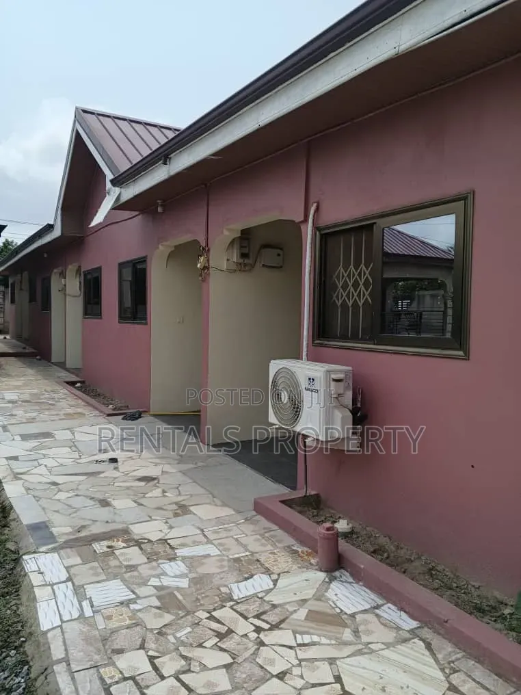1bdrm Apartment in Danfa for rent
