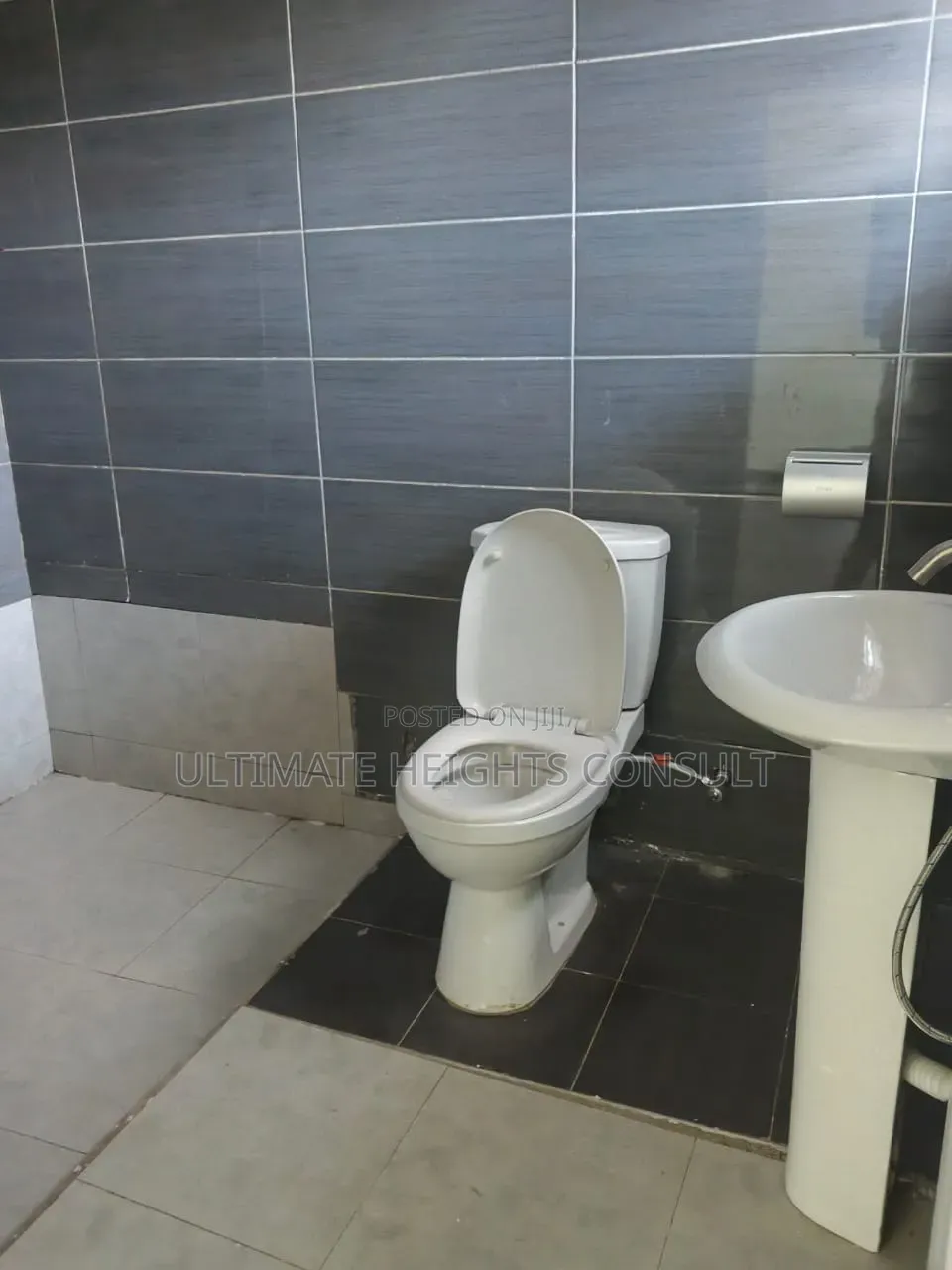 3bdrm Apartment in Anyaa, Last Stop for rent