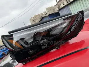 Toyota Highlander Grand 2024-25 Headlights LED