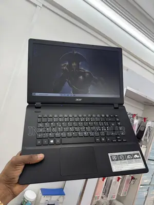 Laptop Acer Aspire 5 4GB AMD A4 HDD 500GB