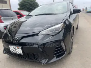 Toyota Corolla XSE (1.8L 4cyl 2A) 2019 Black