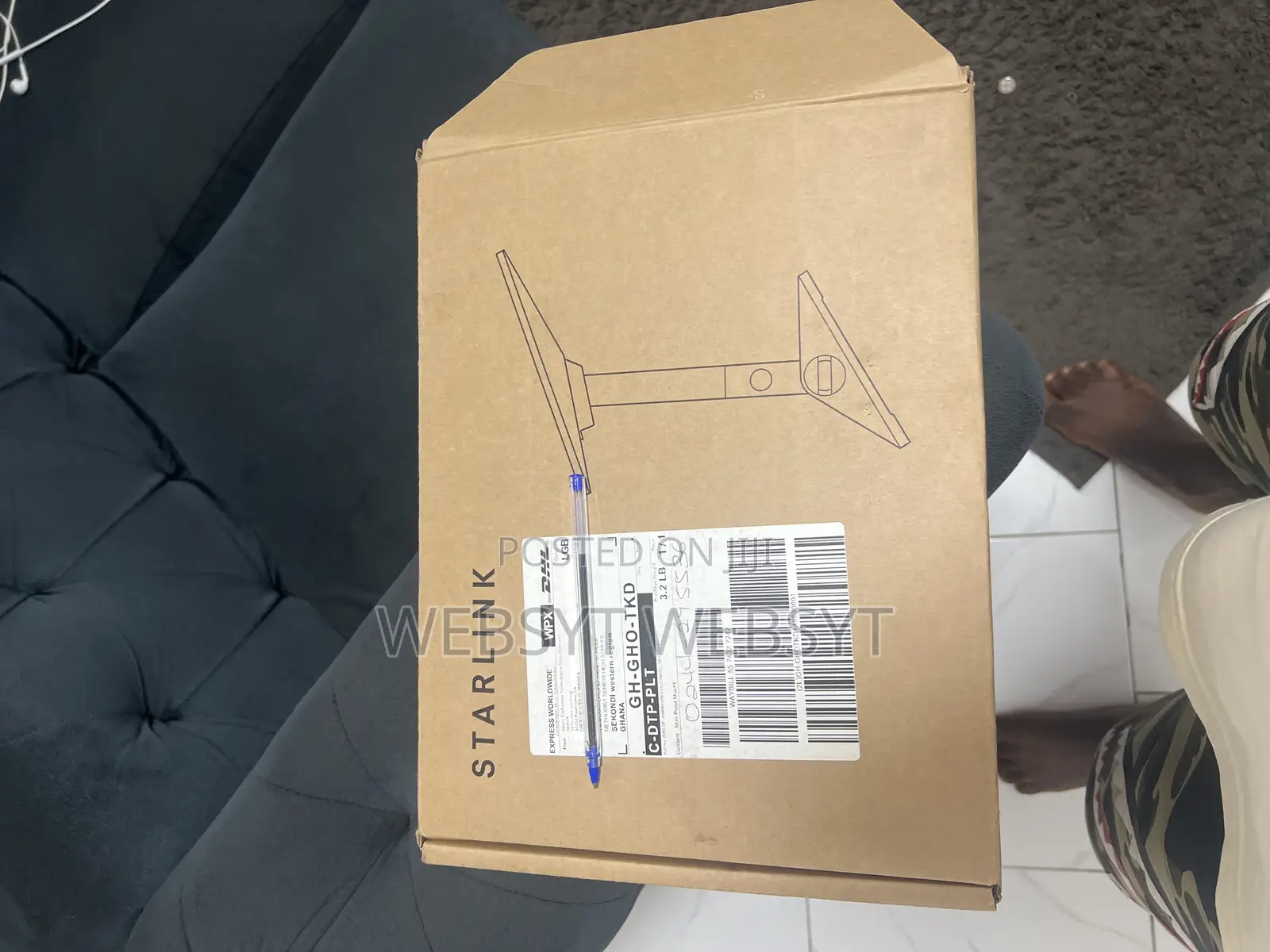 Starlink Pivot Stand