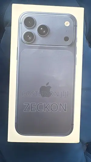 New Apple iPhone 17 Pro Max 256 GB Blue