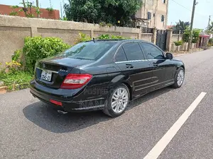 Mercedes-Benz C300 Sport 4Matic Sedan AWD (3.0L 6cyl 7A) 2010 Black